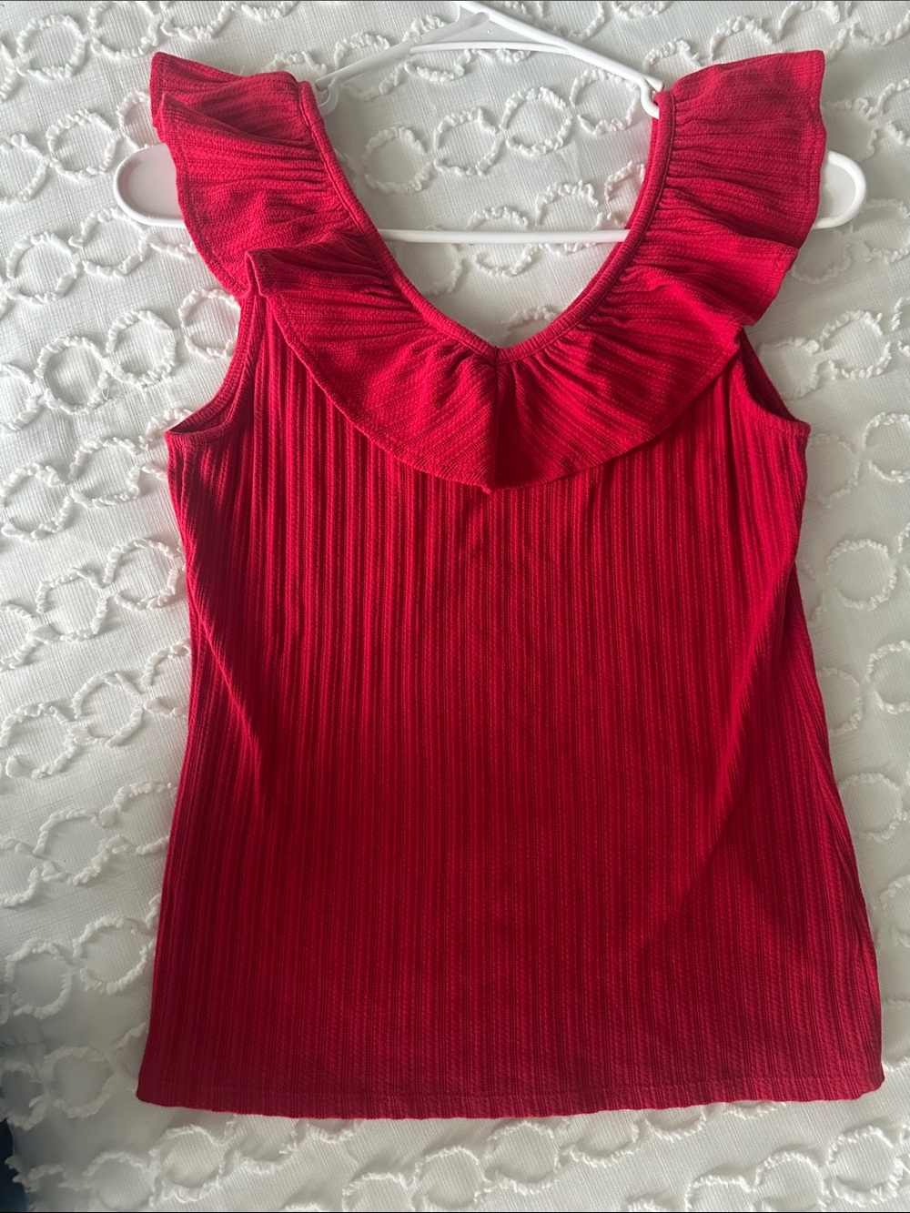 Ann Taylor Factory Ruffle Neck Tank Top in Raspberry Size Small Like New - Picture 5 of 5
